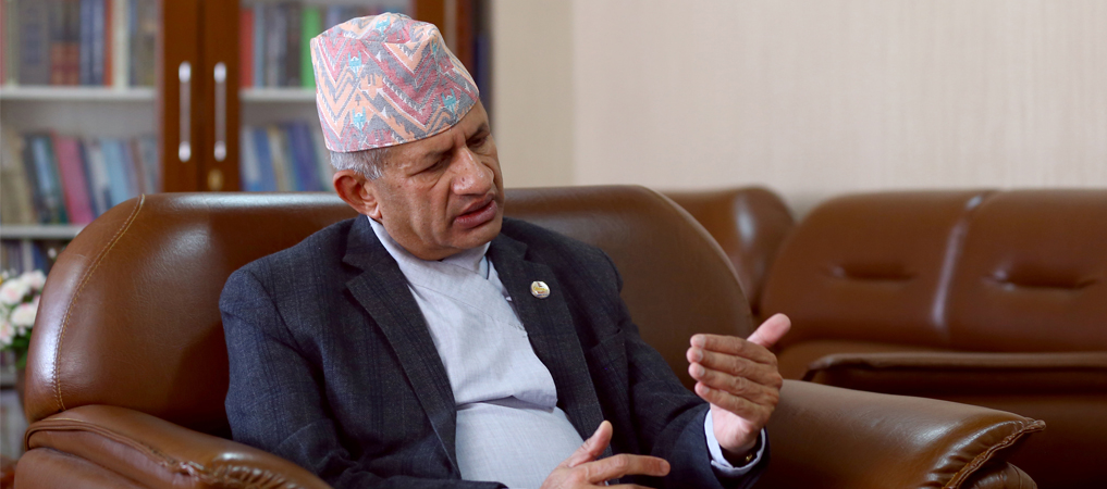यस्तो बेलामा पनि कसैलाई स्वार्थको रोटी सेकाउनु पर्दाे रहेछ : परराष्ट्रमन्त्री ज्ञवाली