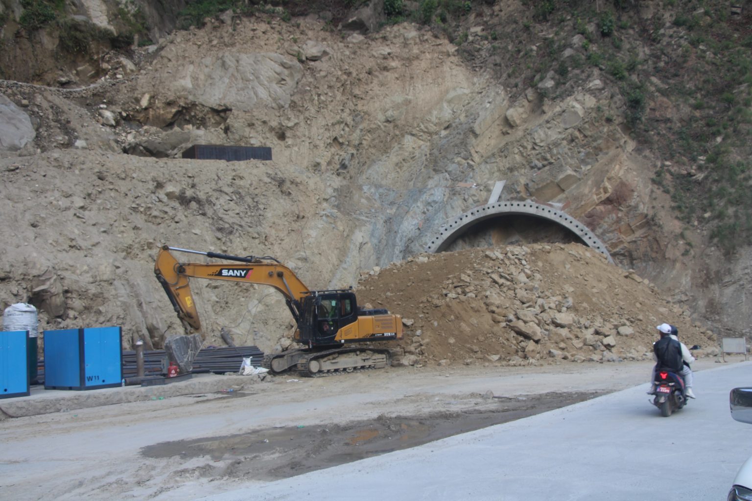 सिद्धार्थ राजमार्ग सय दिनसम्म दैनिक ६ घण्टा बन्द हुँदै
