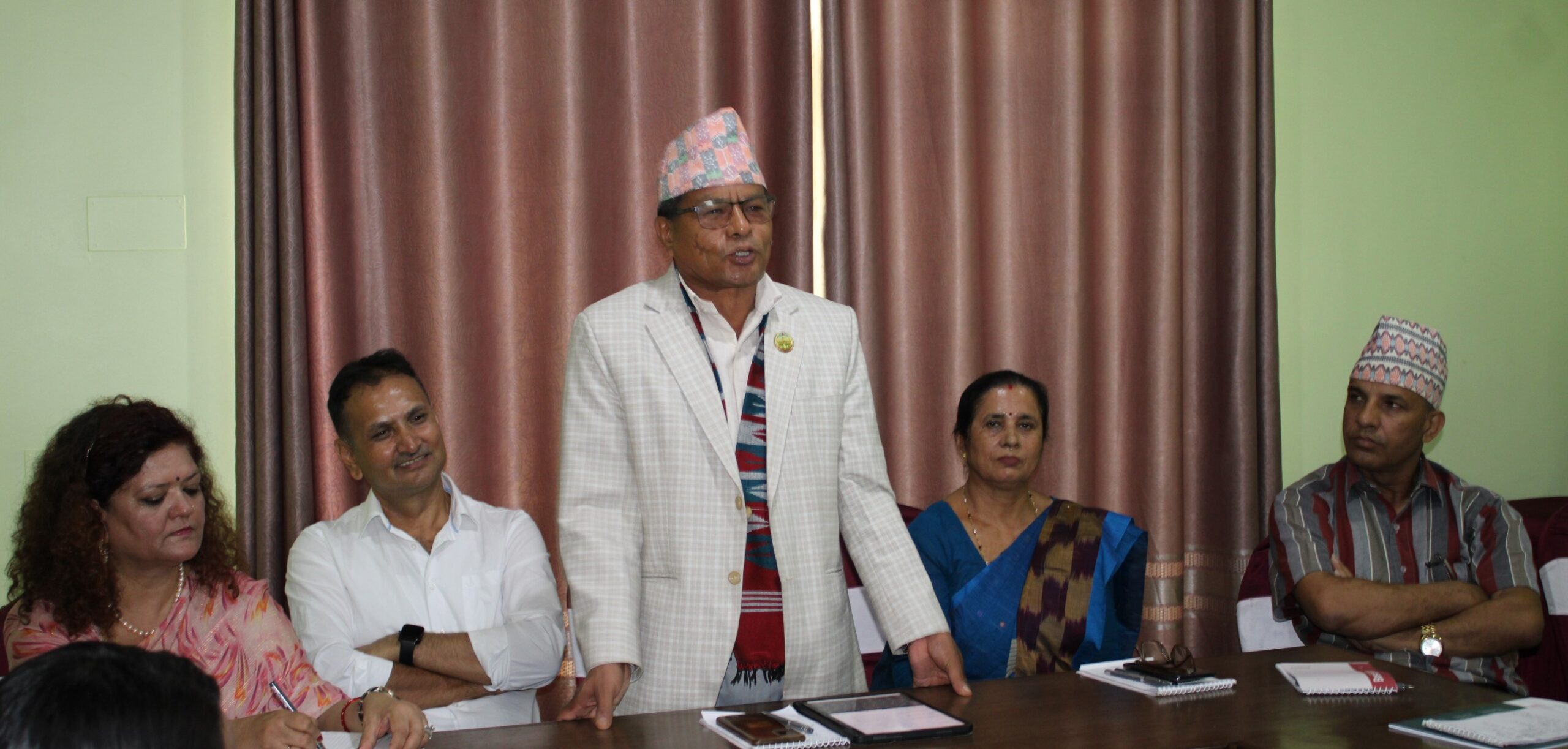 पुरुष मनोवृत्तिका नीति र नियामावलीका कारण महिला नेतृत्वमा आउन समस्या ः सभामुख घर्ती मगर
