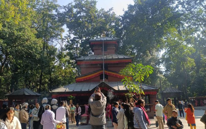बागलुङ कालिका मन्दिर : सबैकाे आकर्षणकाे केन्द्र (फाेटाे फिचर)
