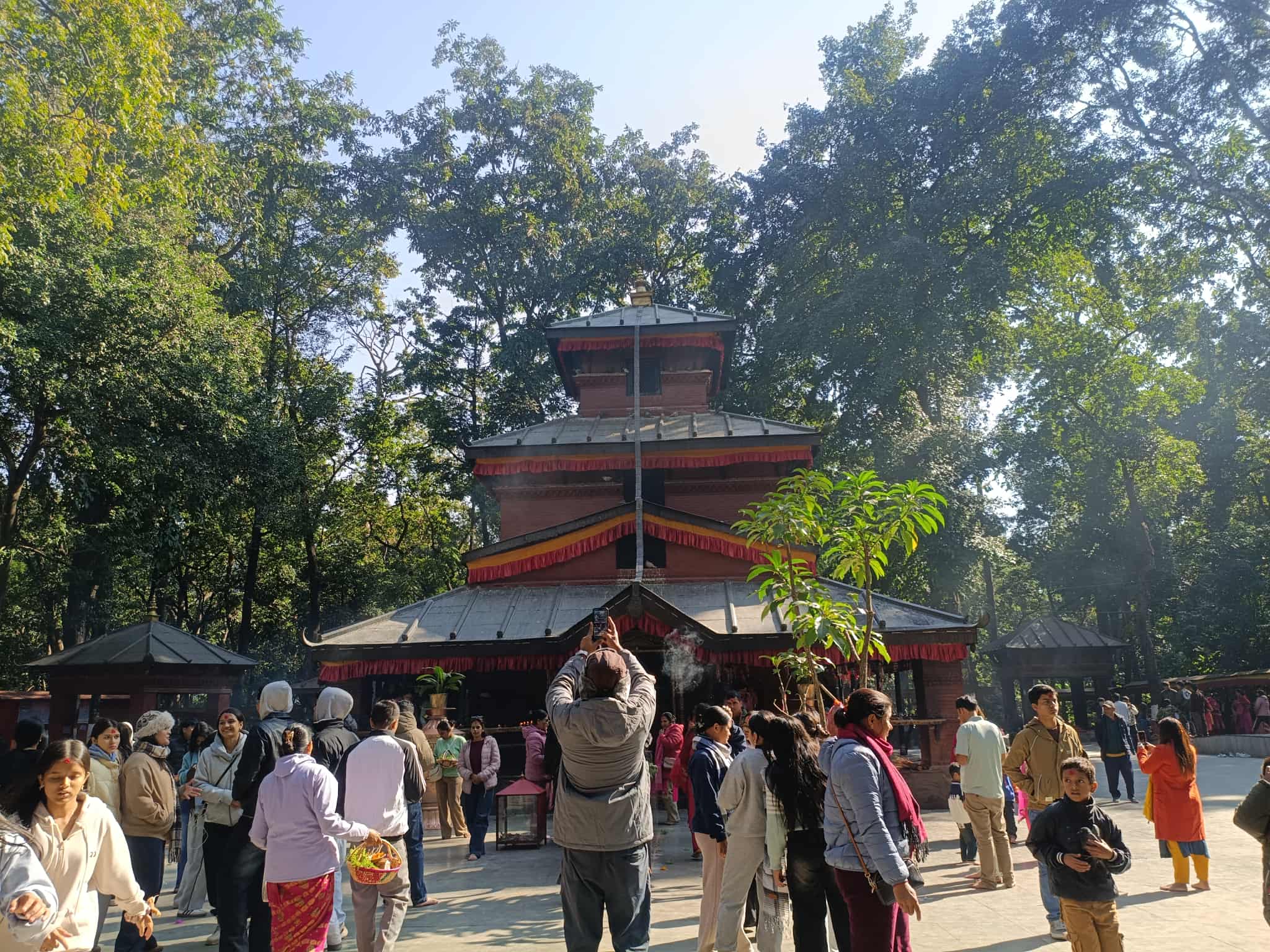 बागलुङ कालिका मन्दिर : सबैकाे आकर्षणकाे केन्द्र (फाेटाे फिचर)